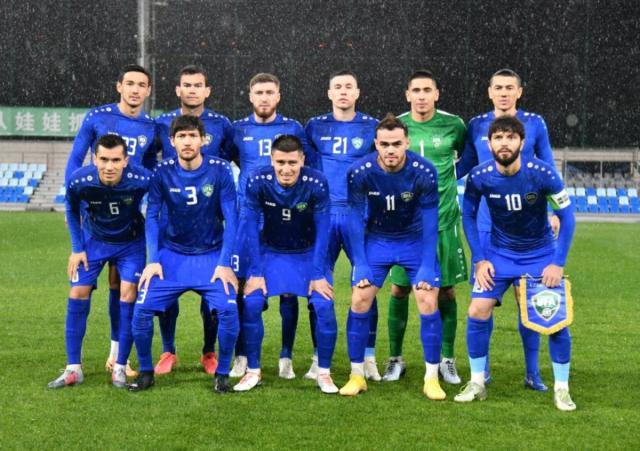 pp电子-乌兹升级国足战术2比0越南 扬科率教练组集体观战